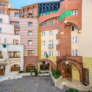 Corvin Sissi Wing Hotel